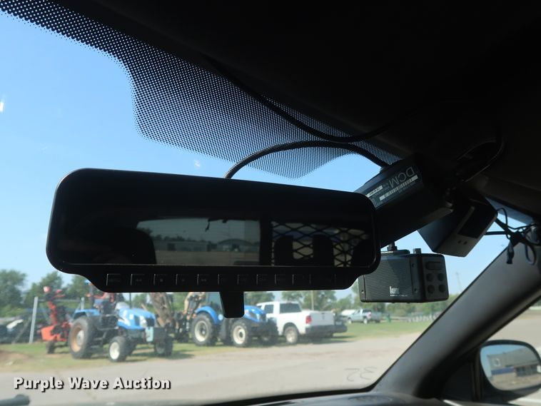 image for item HB9411 2008 Ford Crown Victoria Police Interceptor