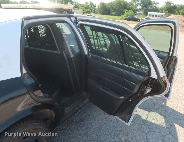 image for item HB9411 2008 Ford Crown Victoria Police Interceptor