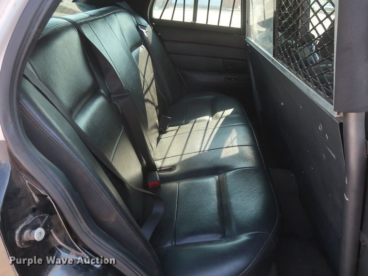 image for item HB9411 2008 Ford Crown Victoria Police Interceptor
