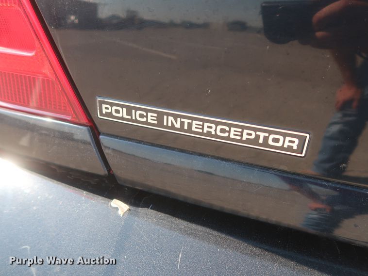 image for item HB9411 2008 Ford Crown Victoria Police Interceptor