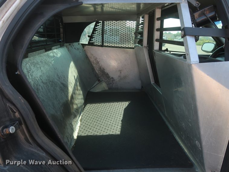 image for item HB9413 2008 Ford Crown Victoria Police Interceptor