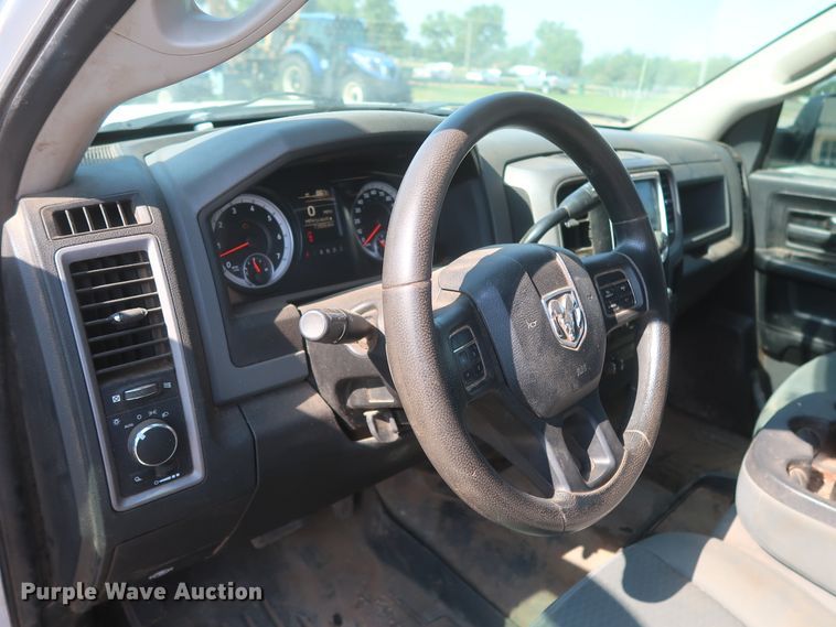 image for item HB9414 2014 Dodge Ram 1500  Crew Cab pickup truck