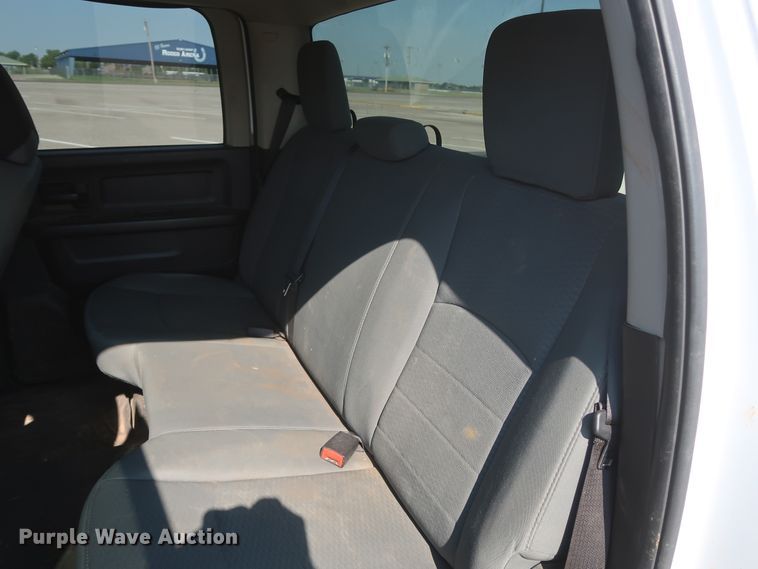 image for item HB9414 2014 Dodge Ram 1500  Crew Cab pickup truck