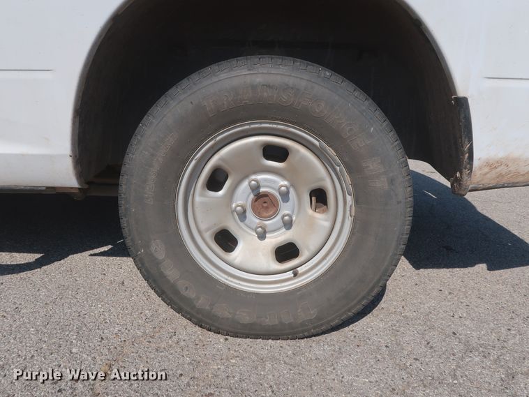 image for item HB9414 2014 Dodge Ram 1500  Crew Cab pickup truck