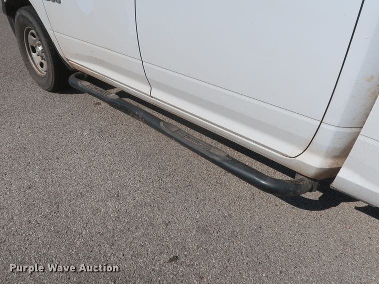 image for item HB9414 2014 Dodge Ram 1500  Crew Cab pickup truck