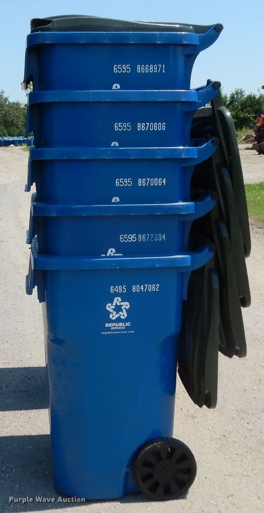 image for item HC9745 (10) trash cans