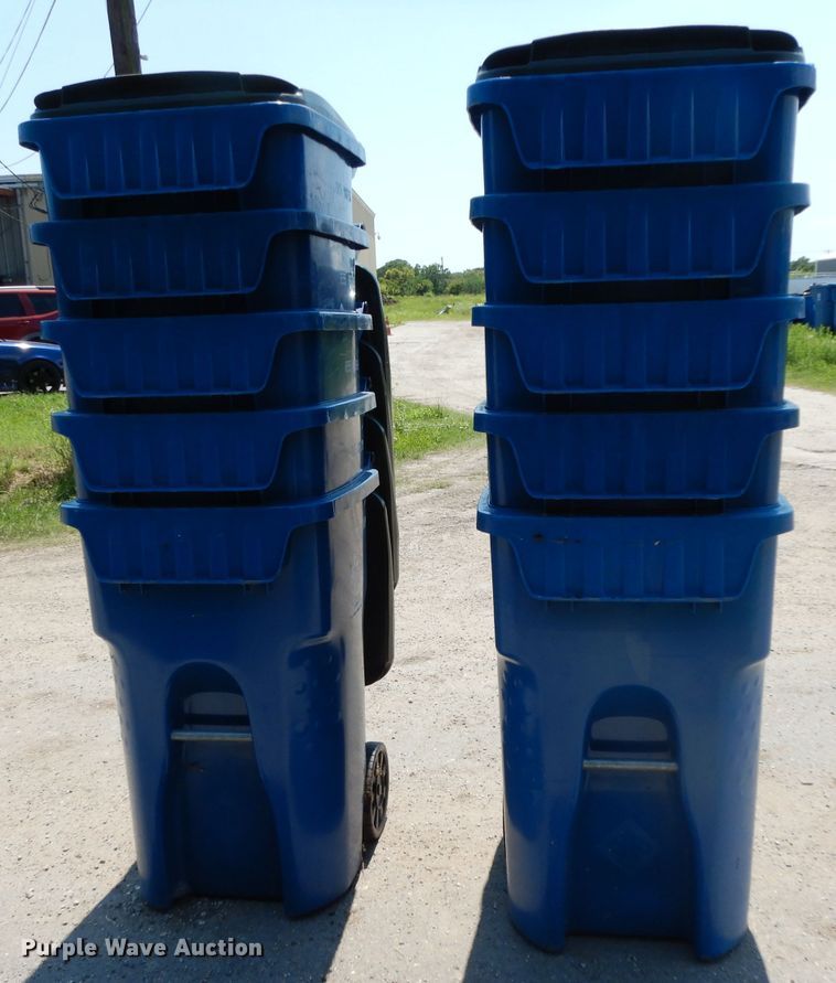 image for item HC9745 (10) trash cans