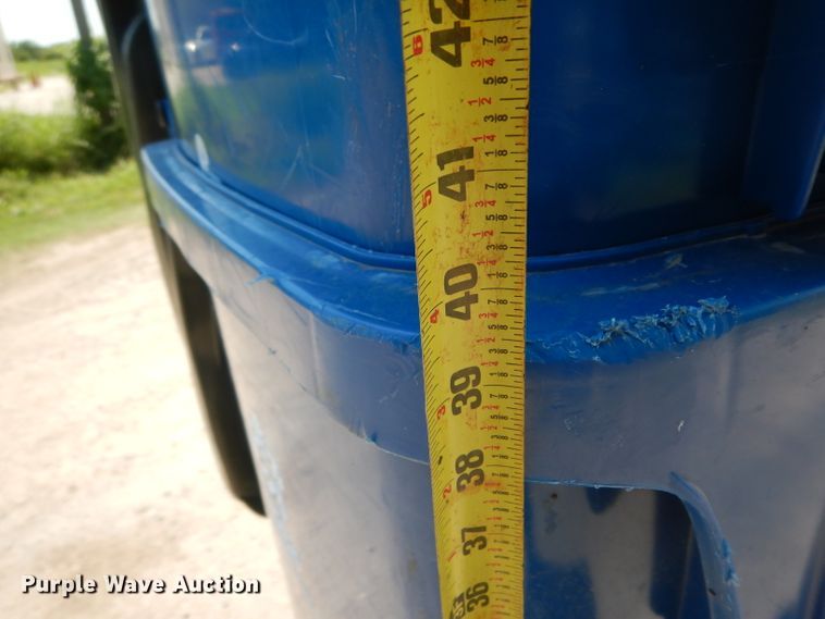 image for item HC9746 (10) trash cans