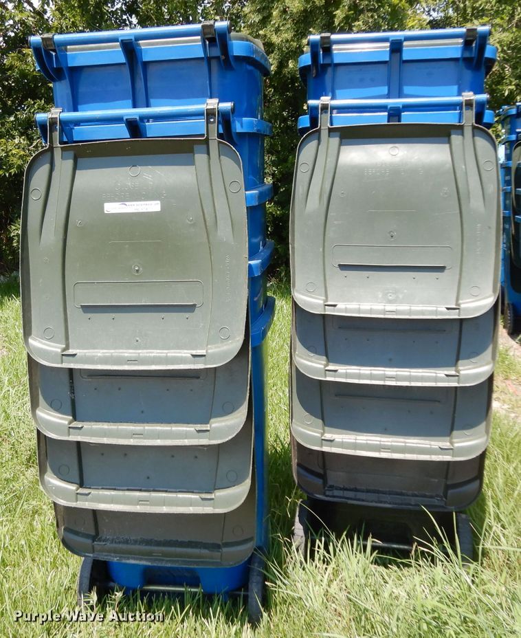 image for item HC9747 (10) trash cans