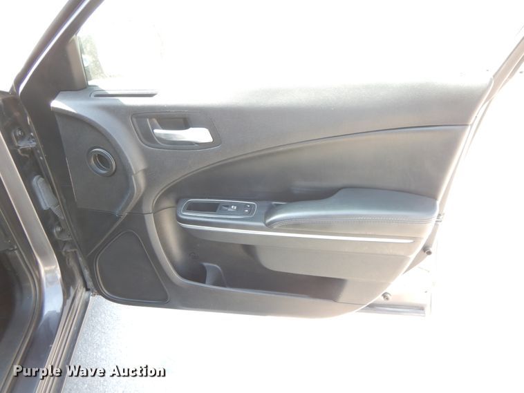 image for item HJ9533 2016 Dodge Charger Police