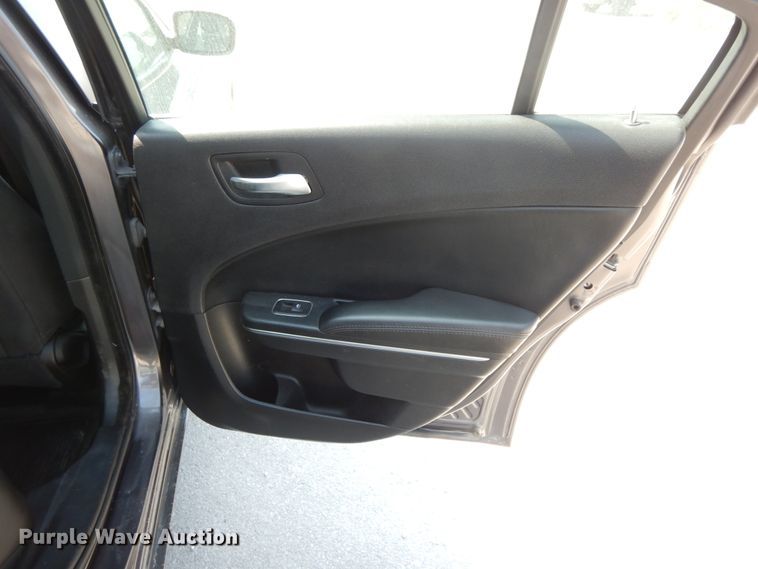 image for item HJ9533 2016 Dodge Charger Police