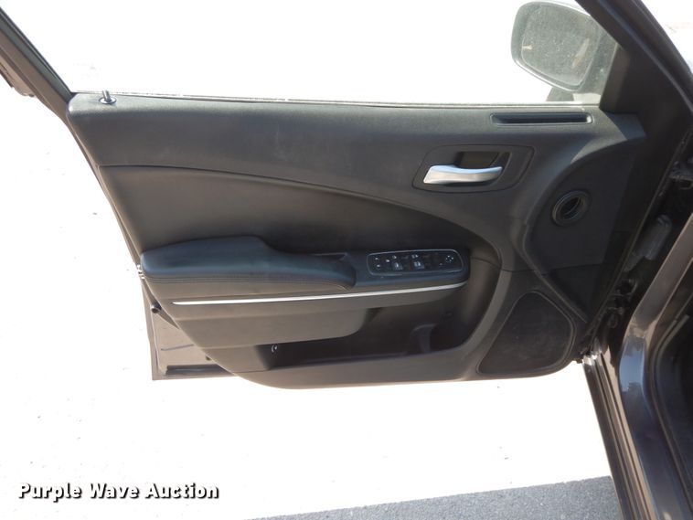 image for item HJ9534 2017 Dodge Charger Police