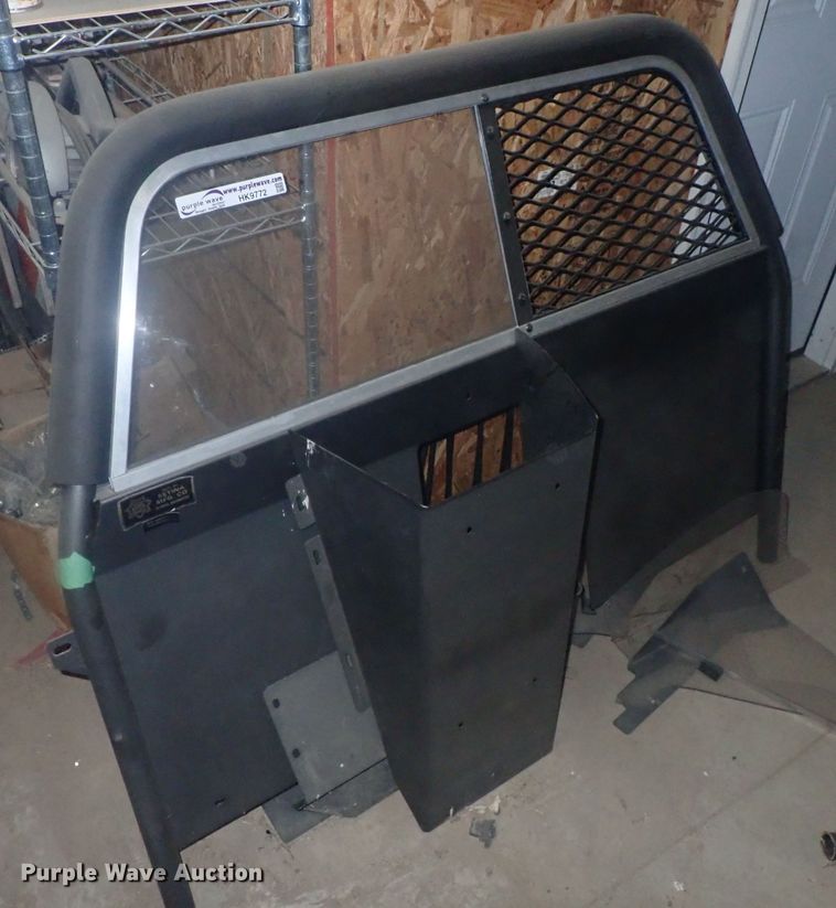 image for item HK9772 (3) cage dividers