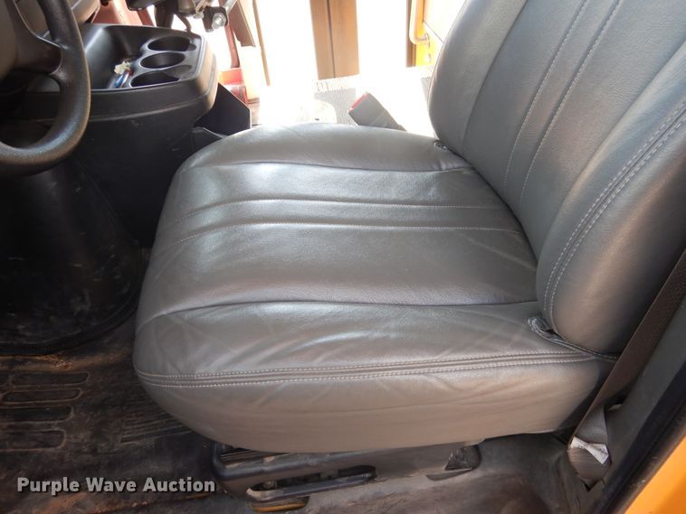 image for item HO9018 2010 Chevrolet Express G4500 CT4 Collins school bus