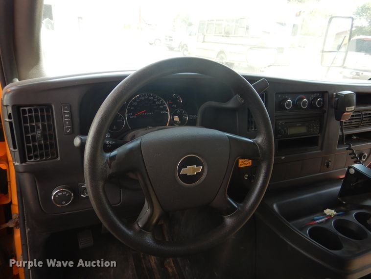 image for item HO9018 2010 Chevrolet Express G4500 CT4 Collins school bus