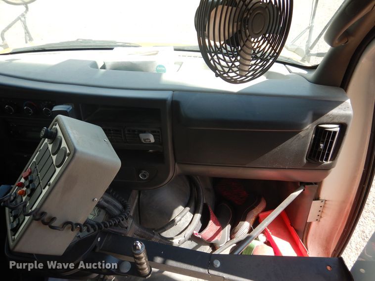 image for item HO9018 2010 Chevrolet Express G4500 CT4 Collins school bus