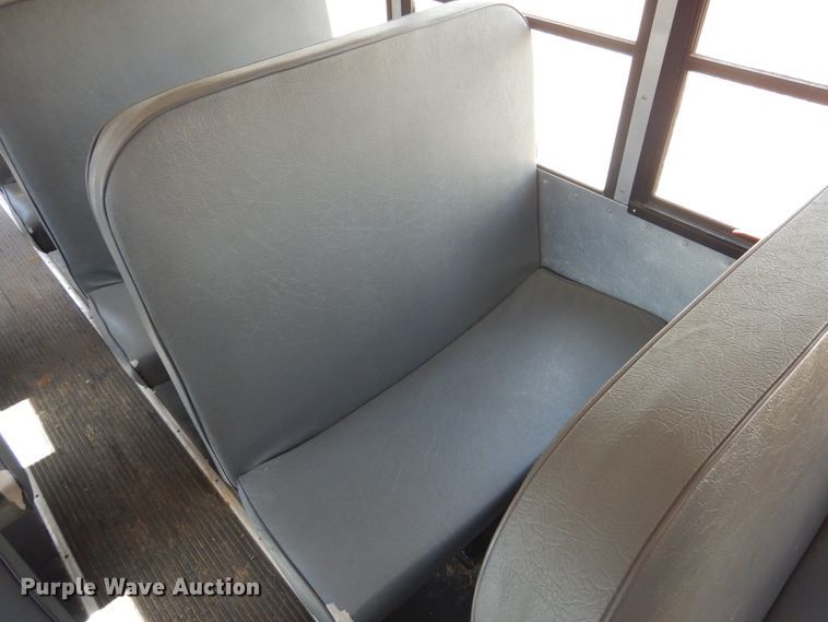 image for item HO9018 2010 Chevrolet Express G4500 CT4 Collins school bus