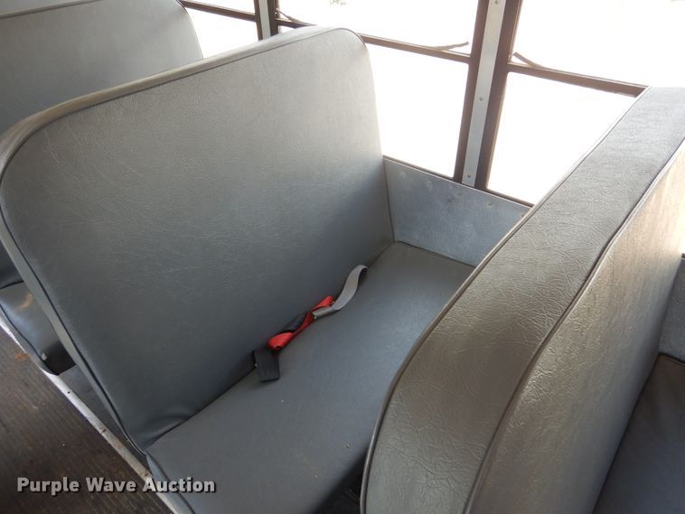 image for item HO9018 2010 Chevrolet Express G4500 CT4 Collins school bus