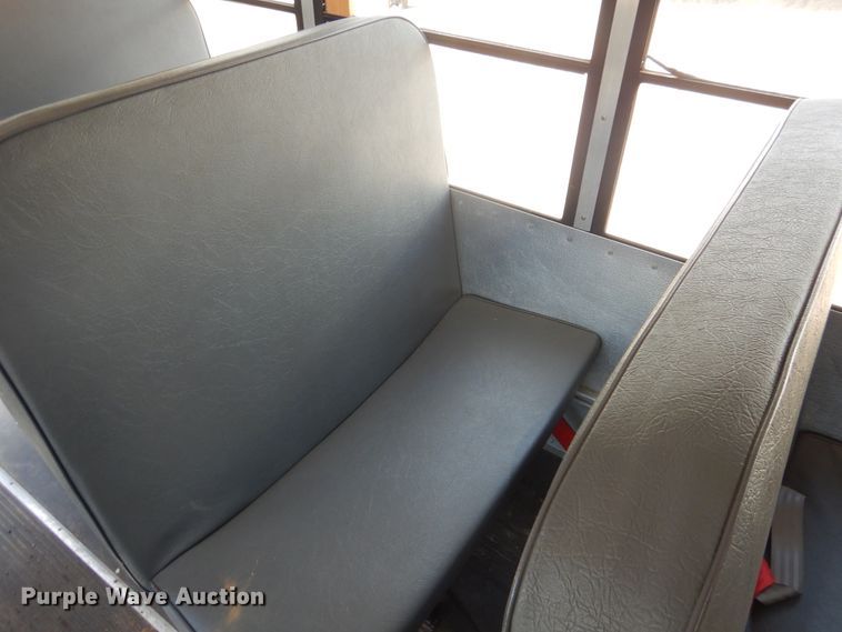 image for item HO9018 2010 Chevrolet Express G4500 CT4 Collins school bus