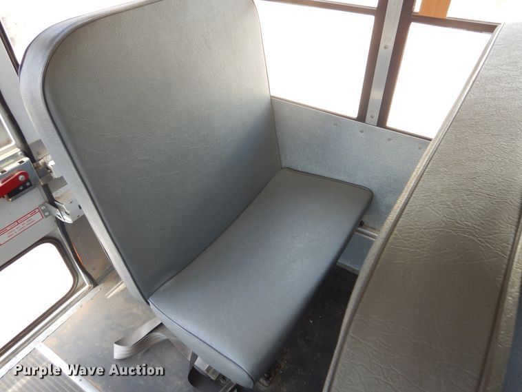 image for item HO9018 2010 Chevrolet Express G4500 CT4 Collins school bus