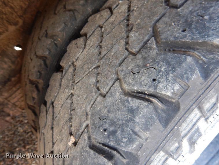 image for item HO9018 2010 Chevrolet Express G4500 CT4 Collins school bus