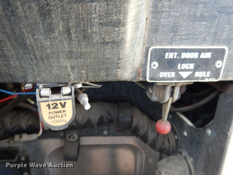 image for item HO9019 1981 MCI MC-9  Crusader coach bus