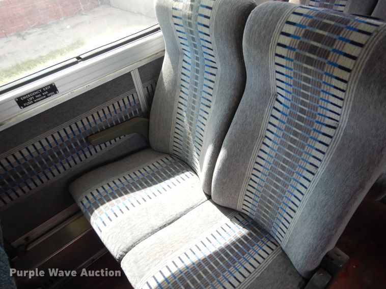 image for item HO9019 1981 MCI MC-9  Crusader coach bus