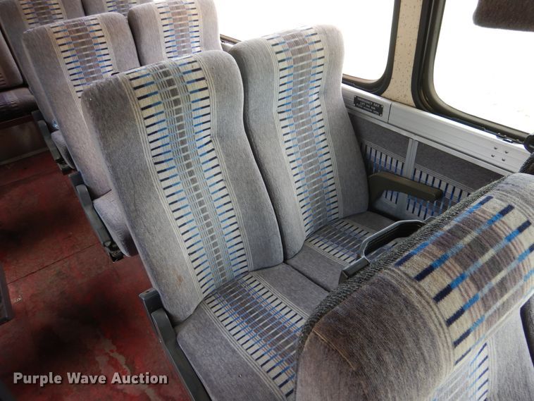 image for item HO9019 1981 MCI MC-9  Crusader coach bus