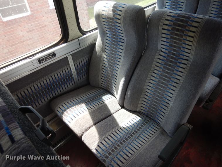 image for item HO9019 1981 MCI MC-9  Crusader coach bus