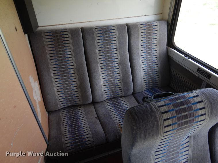 image for item HO9019 1981 MCI MC-9  Crusader coach bus