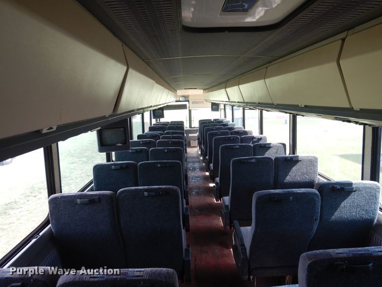 image for item HO9019 1981 MCI MC-9  Crusader coach bus