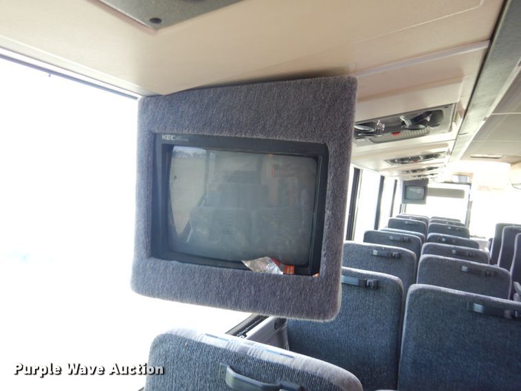 image for item HO9019 1981 MCI MC-9  Crusader coach bus