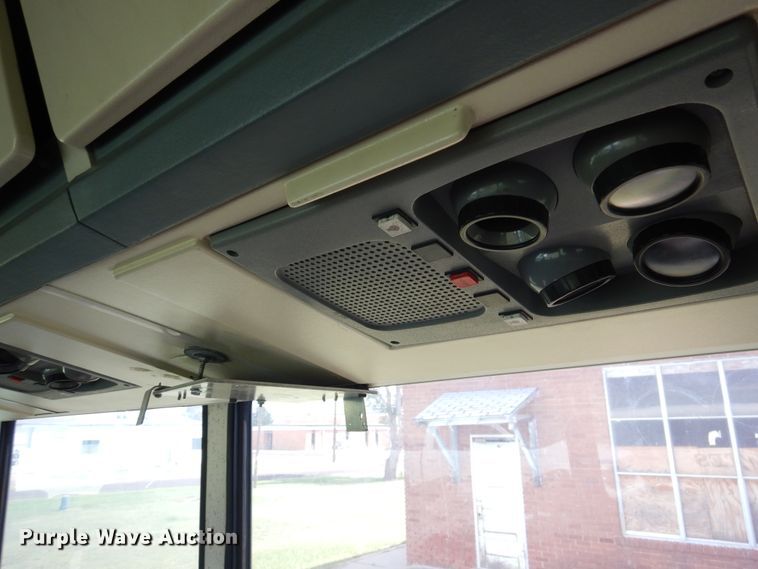 image for item HO9019 1981 MCI MC-9  Crusader coach bus