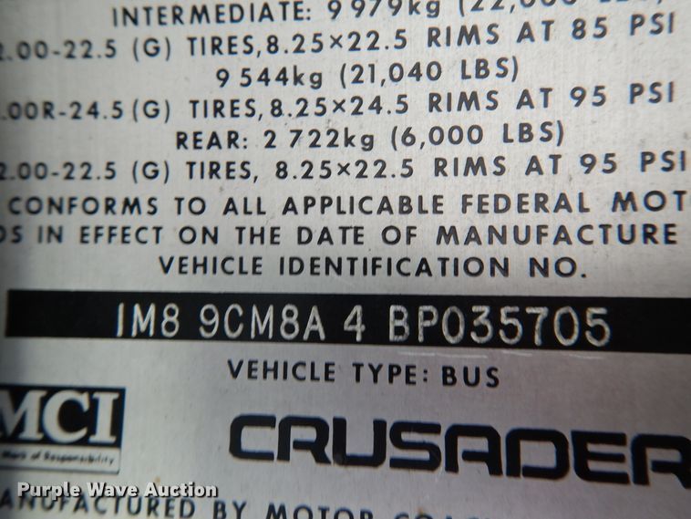 image for item HO9019 1981 MCI MC-9  Crusader coach bus