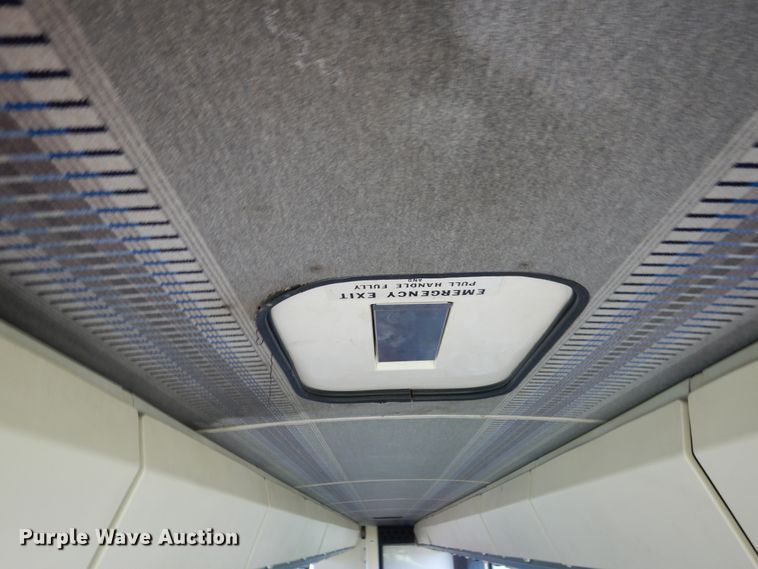 image for item HO9019 1981 MCI MC-9  Crusader coach bus