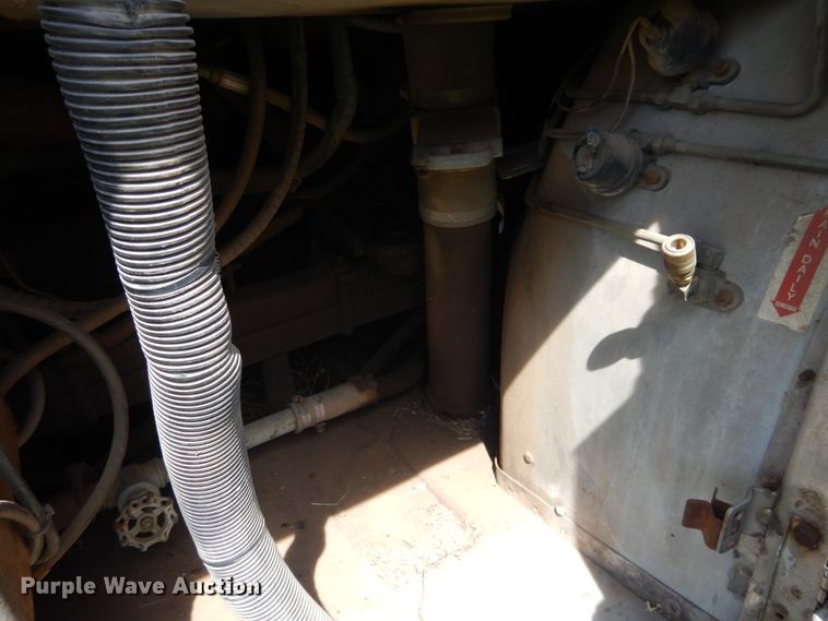 image for item HO9019 1981 MCI MC-9  Crusader coach bus