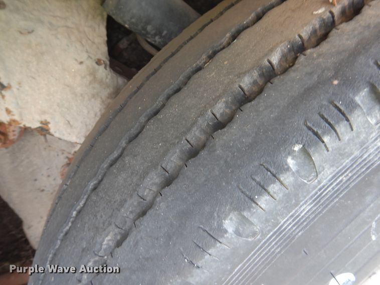 image for item HO9019 1981 MCI MC-9  Crusader coach bus