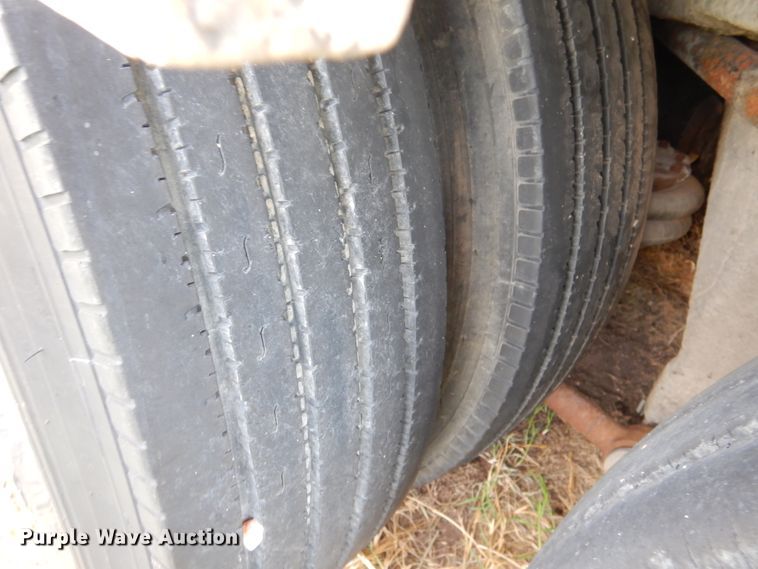 image for item HO9019 1981 MCI MC-9  Crusader coach bus