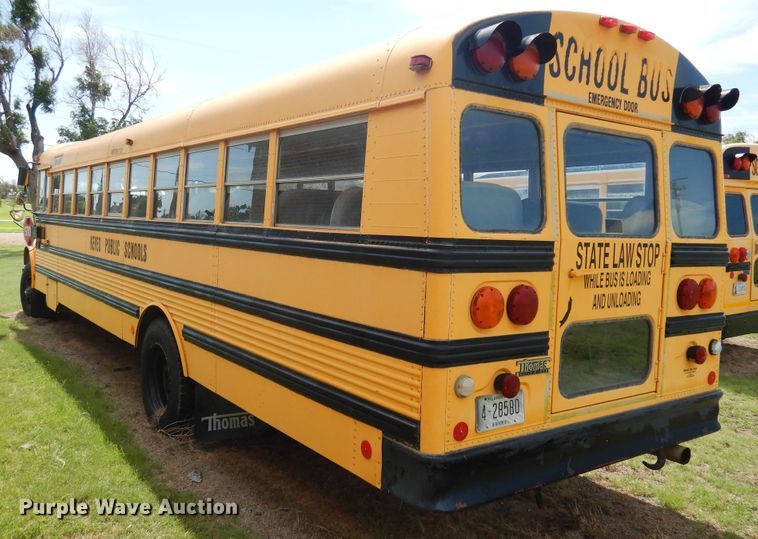 image for item HO9020 1995 International 3800  school bus