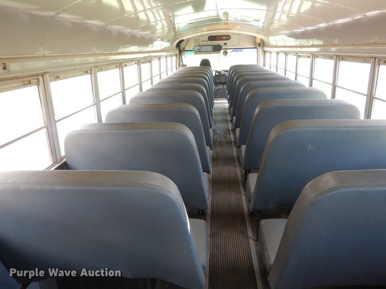 image for item HO9020 1995 International 3800  school bus