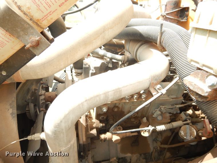 image for item HO9020 1995 International 3800  school bus