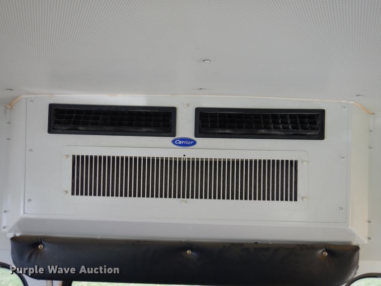 image for item HO9021 2008 Ford E450  Blue Bird B2V school bus