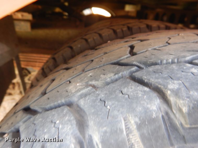 image for item HO9021 2008 Ford E450  Blue Bird B2V school bus