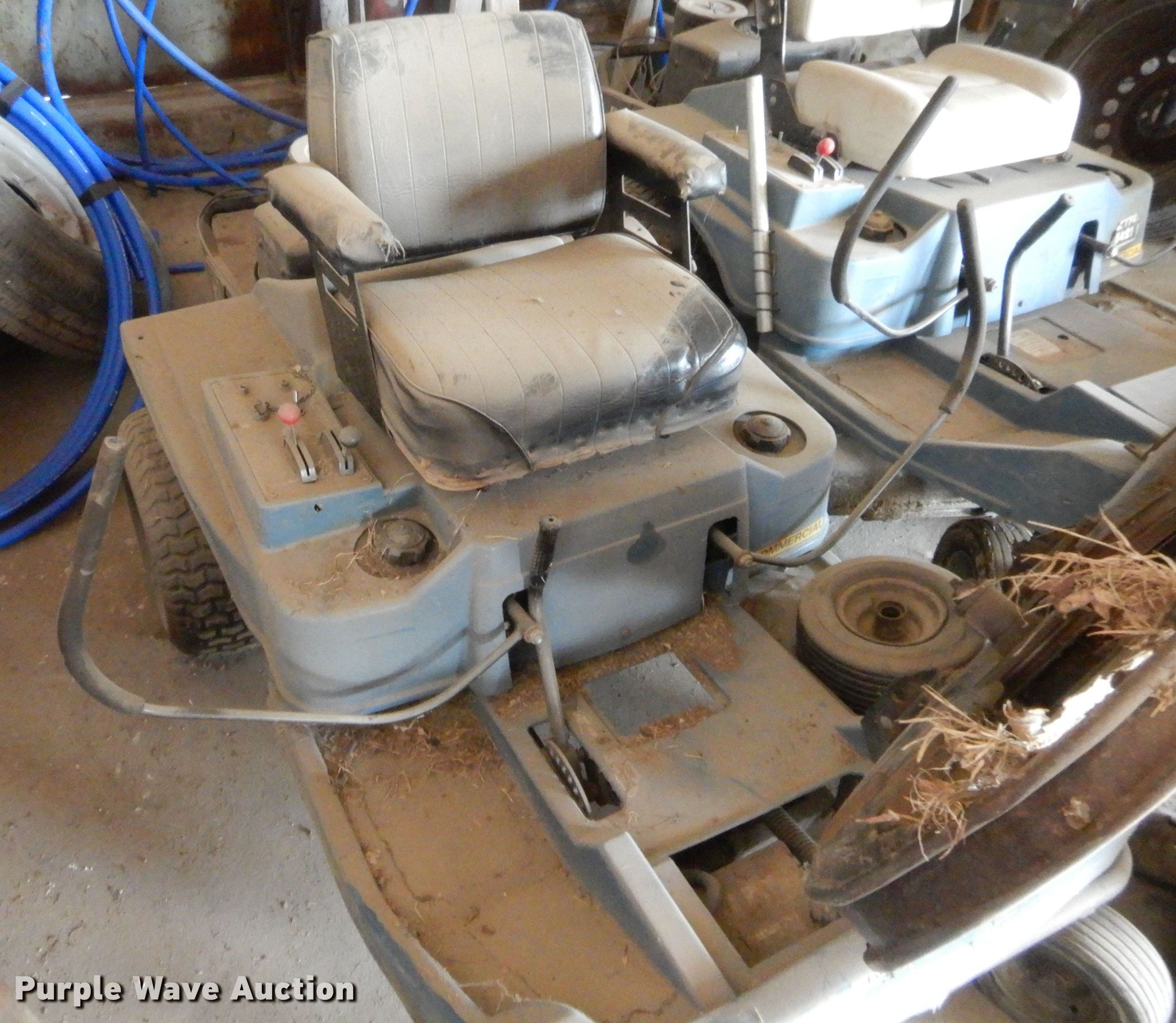 (2) Dixon ZTR lawn mowers in Newkirk, OK | Item HB9445 sold | Purple Wave