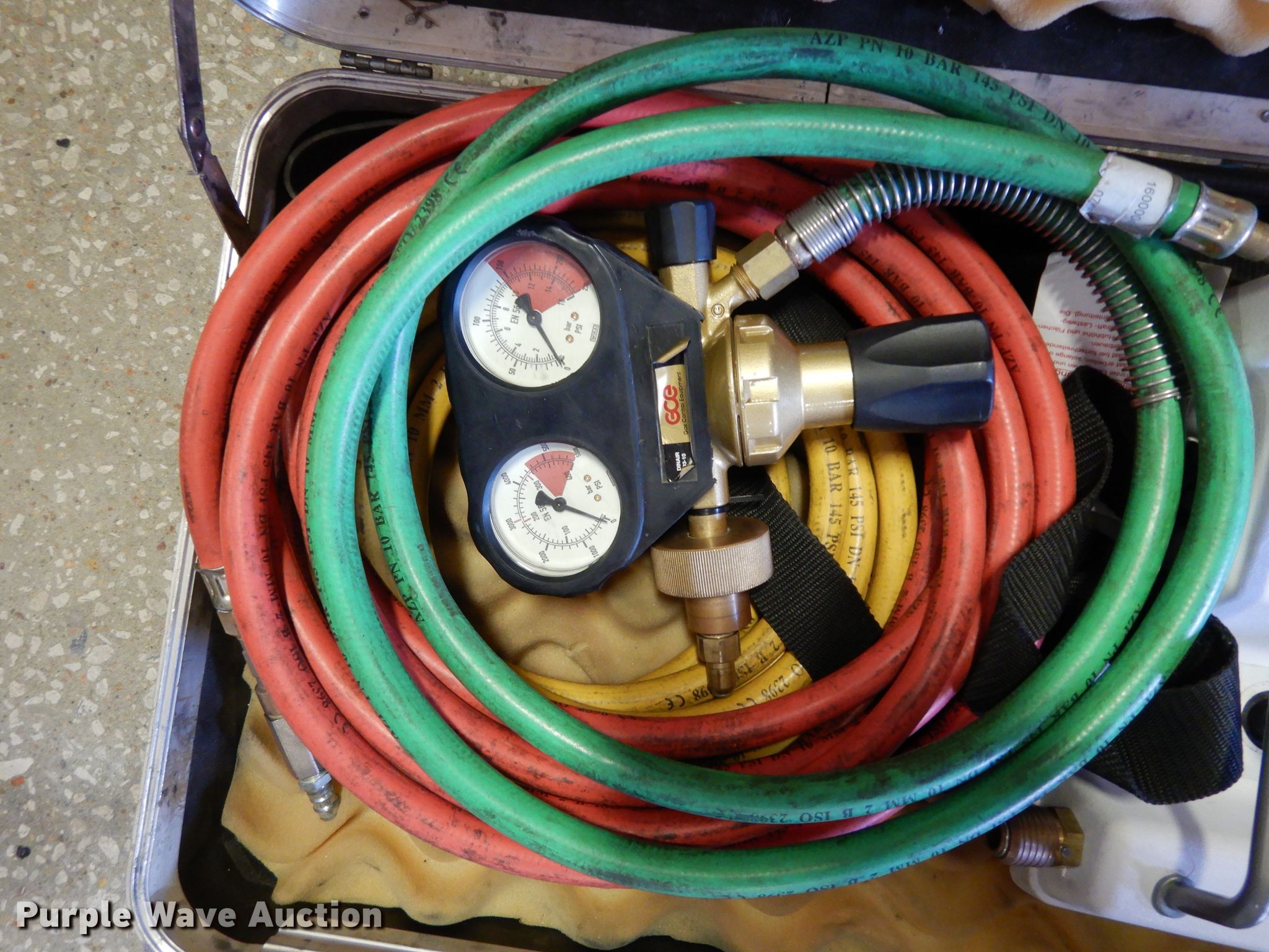 Vetter vehicle rescue air bag in Emporia, KS Item HY9560 sold