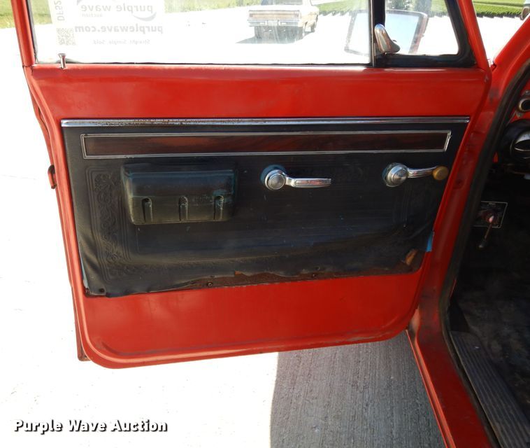 image for item DF5265 1971 Chevrolet Custom 30  tow truck
