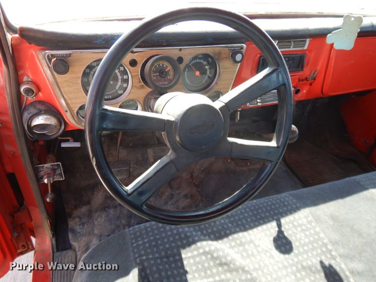 image for item DF5265 1971 Chevrolet Custom 30  tow truck