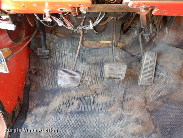 image for item DF5265 1971 Chevrolet Custom 30  tow truck