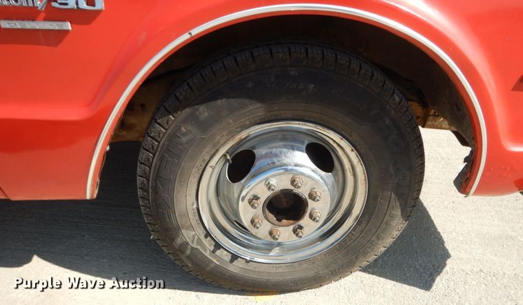 image for item DF5265 1971 Chevrolet Custom 30  tow truck