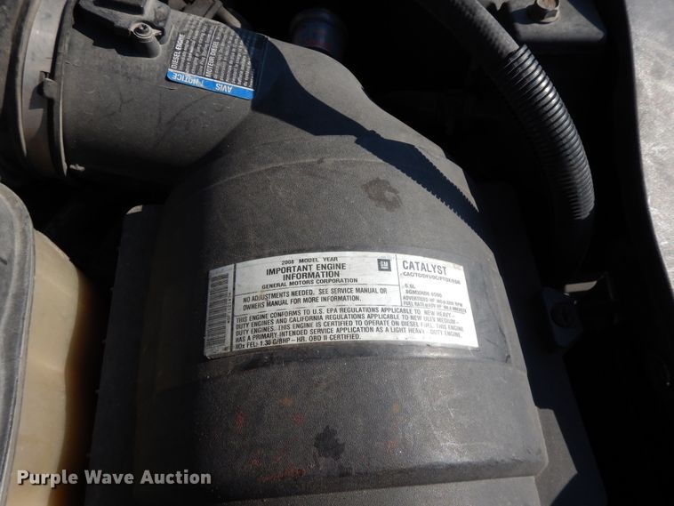 image for item DF5288 2008 Chevrolet Silverado 3500HD  Crew Cab flatbed tow truck